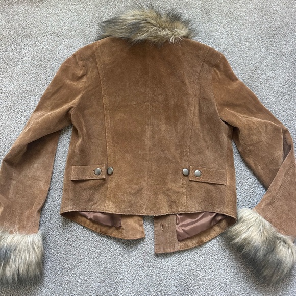 INC Vintage y2k Brown Suede Leather with Faux Fur Cuffs and Collar Jacket - Picture 4 of 4